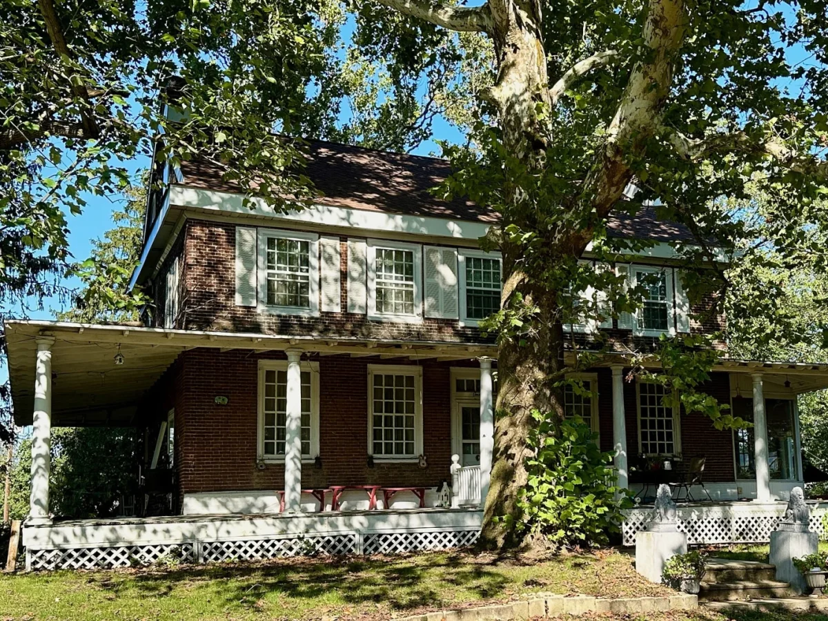 Whitall House photo 1