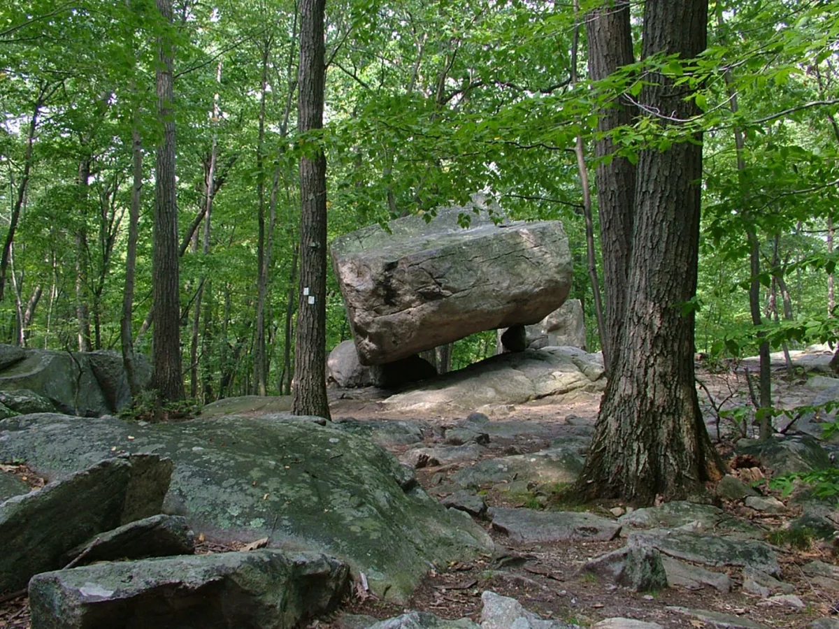 Pyramid Mountain Natural Historic Area photo 1