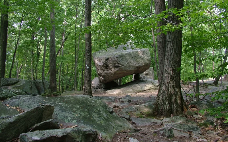 Pyramid Mountain Natural Historic Area — Boonton Township, NJ