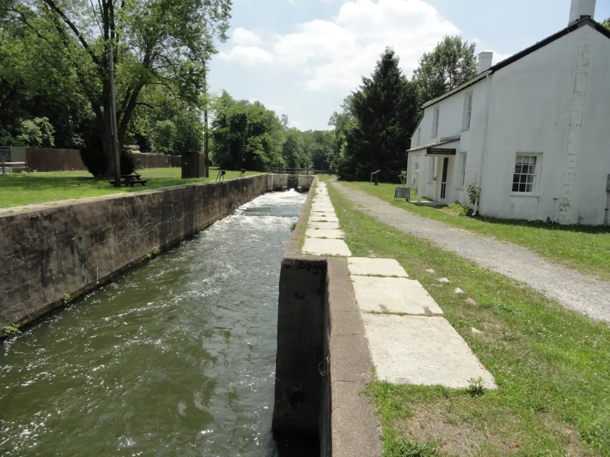 Delaware and Raritan Canal State Park in Princeton/Kingston, NJ