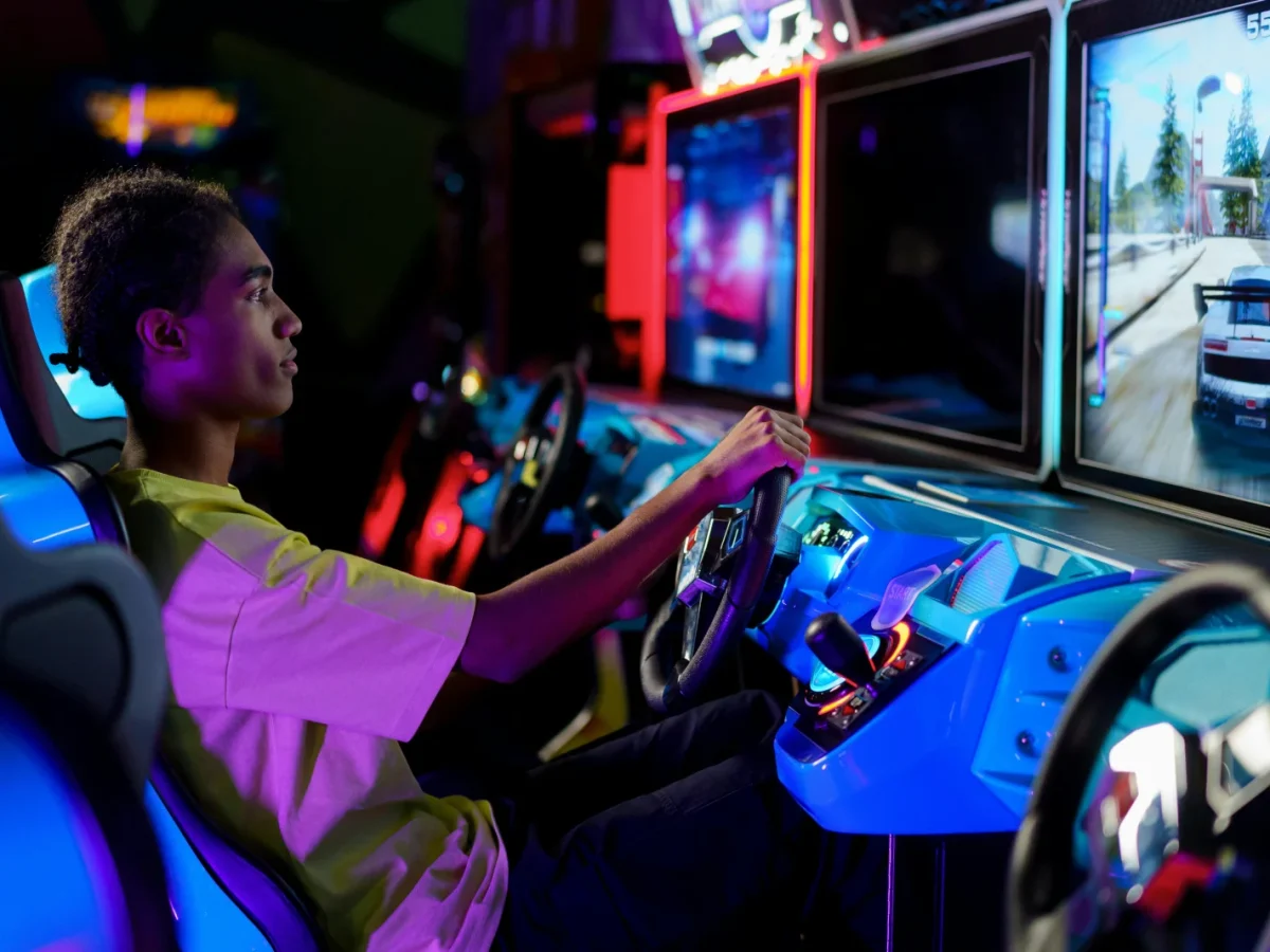 Lucky Snake Arcade & Sports Bar at Showboat photo 1