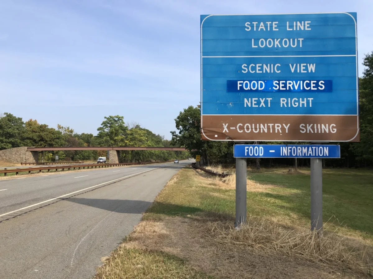 Palisades Lookout / State Line Lookout in Alpine, NJ