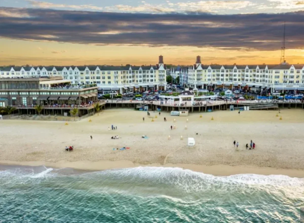 Pier Village photo 1